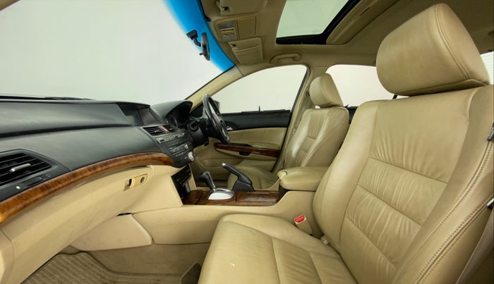 2012 Honda Accord 2.4L I-VTEC AT, Petrol, Automatic, 63,465 km, Right Side Front Door Cabin