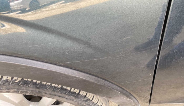 2019 Mahindra XUV300 W8 1.5 DIESEL, Diesel, Manual, 38,614 km, Left fender - Minor scratches