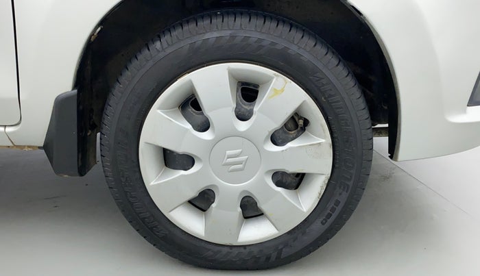 2018 Maruti Alto K10 VXI, Petrol, Manual, 49,690 km, Right Front Wheel