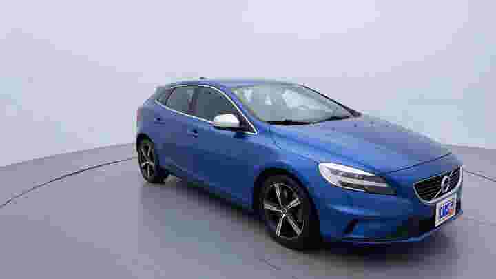 Used VOLVO V40 2018 T5 R DESIGN Automatic, 67,953 km, Petrol Car