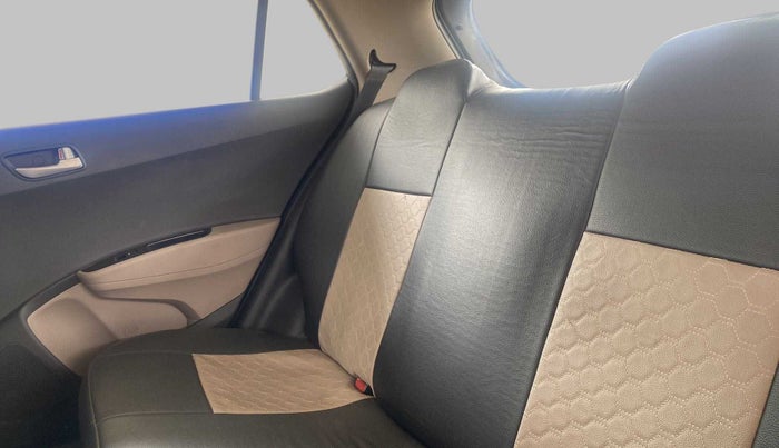 2018 Hyundai Grand i10 SPORTZ 1.2 KAPPA VTVT, Petrol, Manual, 35,170 km, Right Side Rear Door Cabin