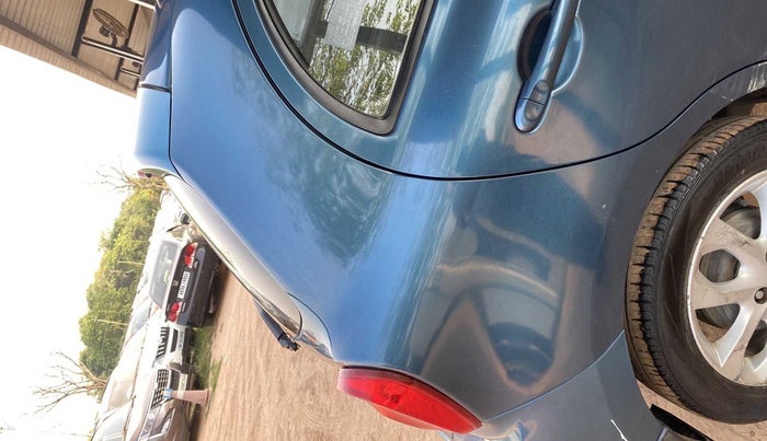 2015 Nissan Micra XV CVT, Petrol, Automatic, 57,338 km, Right quarter panel - Minor scratches