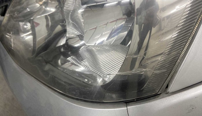 2014 Toyota Etios G, Petrol, Manual, 66,031 km, Left headlight - Minor scratches