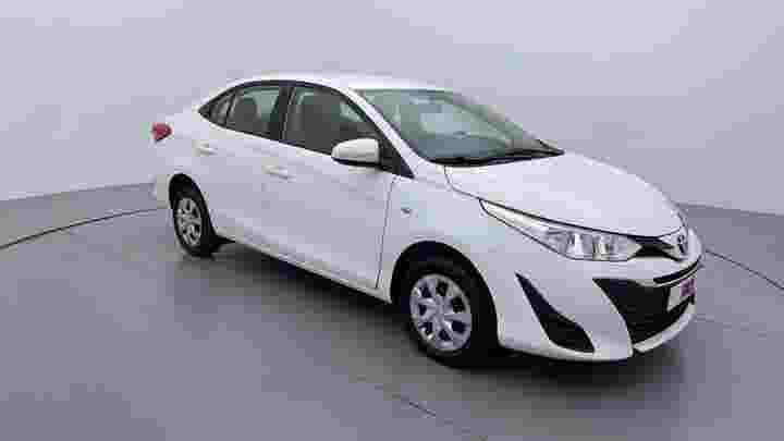 Used TOYOTA YARIS 2019 SE Automatic, 116,416 km, Petrol Car