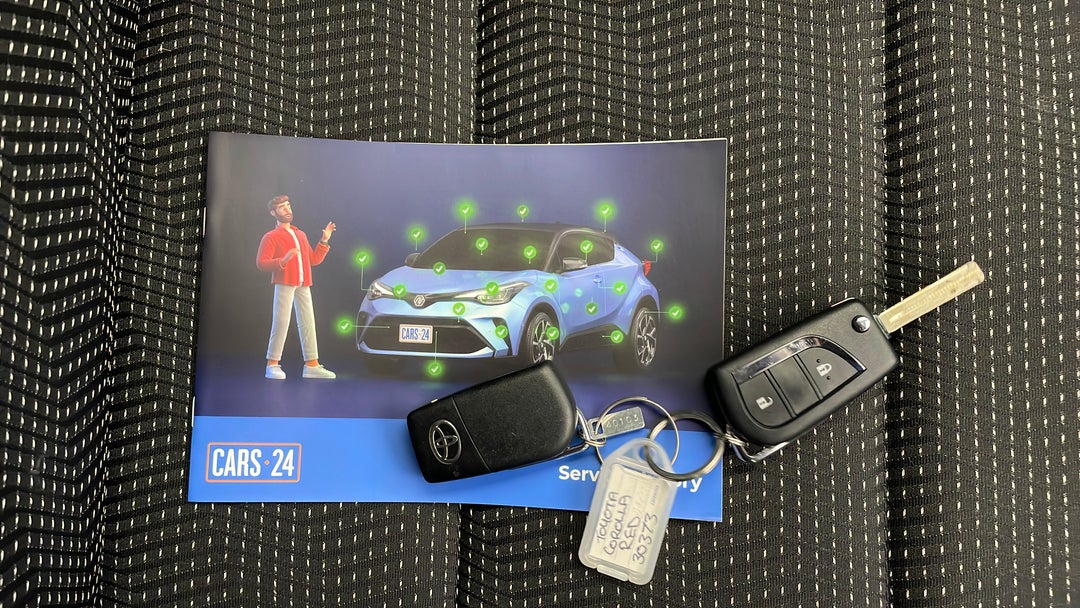 2017 Toyota Corolla Ascent Sport, Automatic, 9446 km, Key Close-up