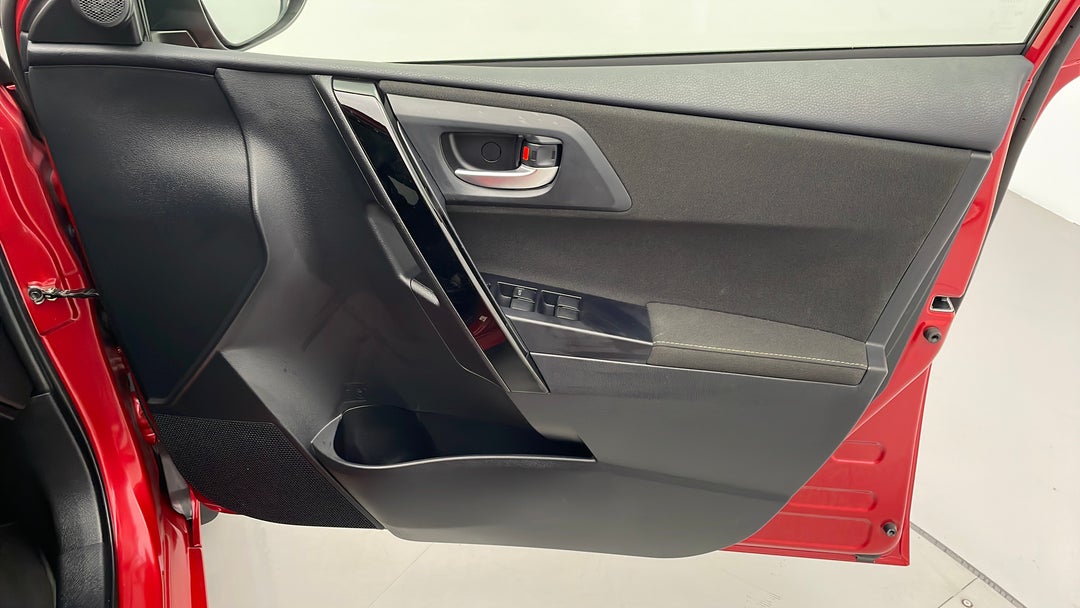 2017 Toyota Corolla Ascent Sport, Automatic, 9446 km, Speaker View