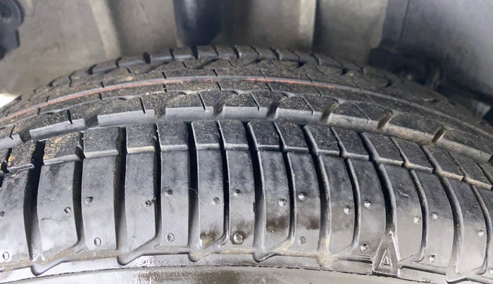 2017 Tata TIGOR XZ (O) PETROL, Petrol, Manual, 41,533 km, Right Rear Tyre Tread