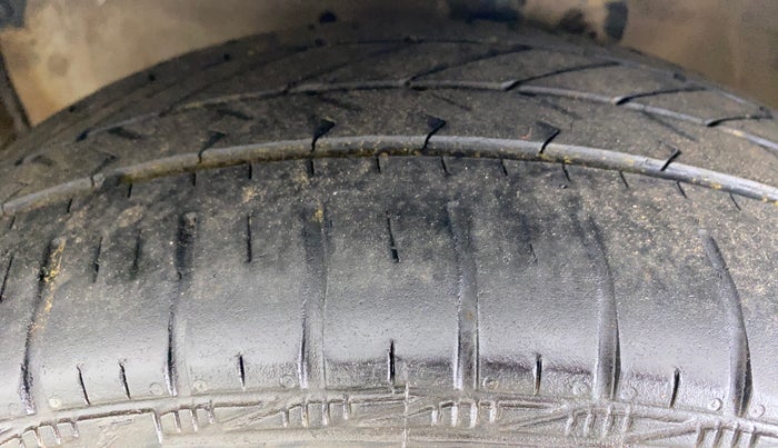 2020 Maruti Celerio VXI CNG, CNG, Manual, 75,044 km, Left Front Tyre Tread