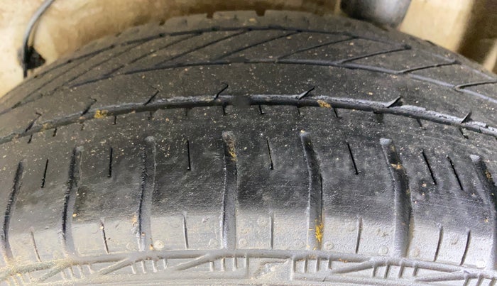 2020 Maruti Celerio VXI CNG, CNG, Manual, 75,044 km, Left Rear Tyre Tread