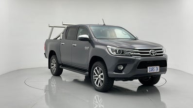 2017 Toyota Hilux Sr5 (4x4) Automatic, 51k km Diesel Car