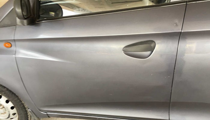 2018 Hyundai Eon ERA +, Petrol, Manual, 57,485 km, Front passenger door - Slightly dented