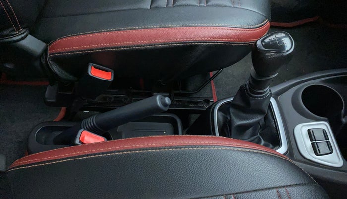 2018 Datsun Redi Go T(O) 1.0L LIMITED EDITION, Petrol, Manual, 22,367 km, Gear Lever