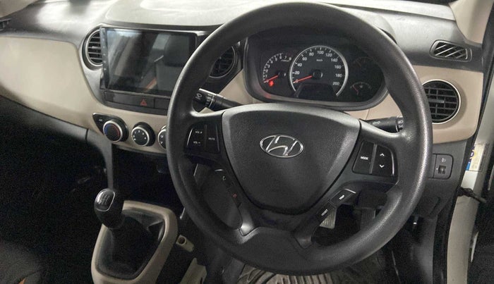 2018 Hyundai Grand i10 MAGNA 1.2 KAPPA VTVT, Petrol, Manual, 21,903 km, Steering wheel - Sound system control not functional