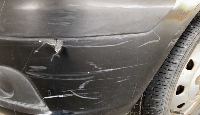 2010 Hyundai Santro Xing GL, Petrol, Manual, 59,202 km, Front bumper - Paint has minor damage