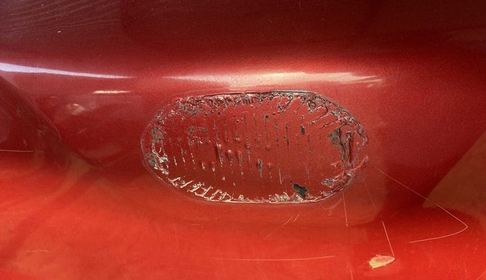 2015 Datsun Go T, Petrol, Manual, 68,387 km, Dicky (Boot door) - Minor scratches