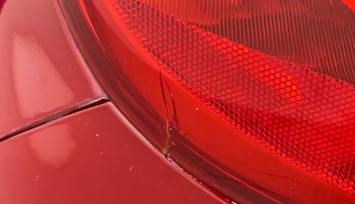 2016 Hyundai Eon ERA +, Petrol, Manual, 59,310 km, Left tail light - Minor damage