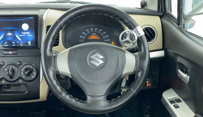 2018 Maruti Wagon R 1.0 LXI CNG, CNG, Manual, 27,184 km, Steering Wheel Close Up