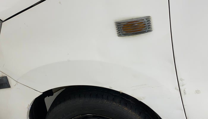 2018 Maruti Wagon R 1.0 LXI CNG, CNG, Manual, 27,939 km, Left fender - Slightly dented