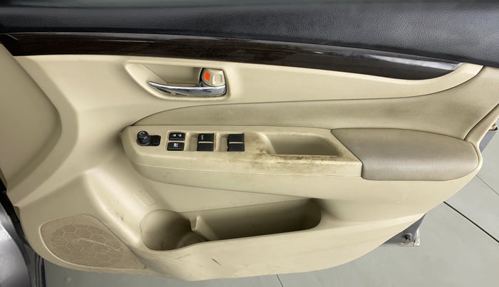2015 Maruti Ciaz ZXI, Petrol, Manual, 59,993 km, Driver Side Door Panels Control