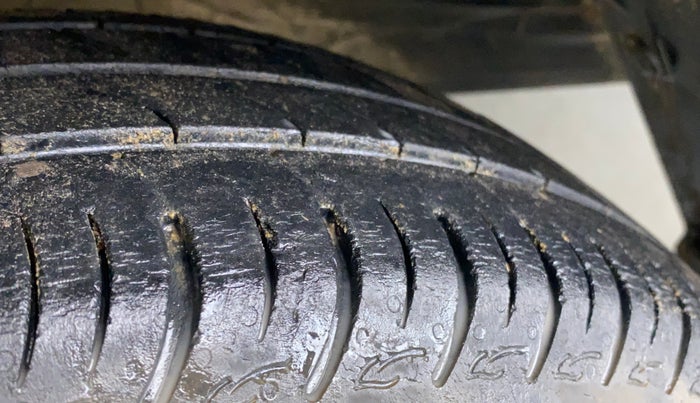 2019 Maruti Baleno SIGMA PETROL 1.2, Petrol, Manual, 29,905 km, Left Rear Tyre Tread