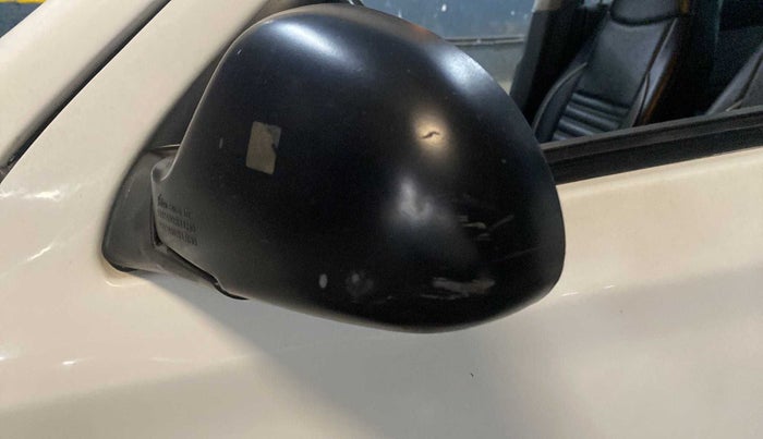 2018 Maruti Alto 800 LXI, Petrol, Manual, 36,358 km, Left rear-view mirror - Mirror movement not proper
