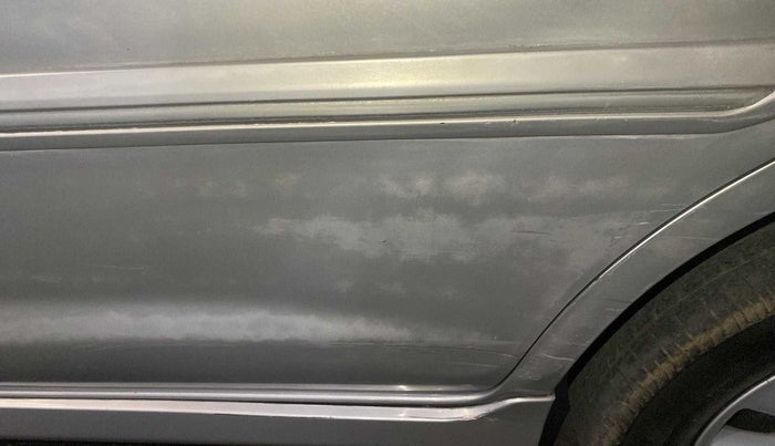 2012 Toyota Innova 2.5 VX 7 STR, Diesel, Manual, 80,838 km, Rear left door - Minor scratches