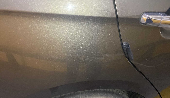 2019 Maruti Ciaz ALPHA  AT 1.5 SHVS PETROL, Petrol, Automatic, 29,473 km, Right quarter panel - Slightly dented