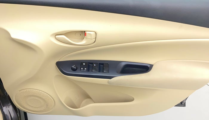 2018 Toyota YARIS J CVT, Petrol, Automatic, 53,830 km, Driver Side Door Panels Control
