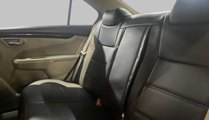 2016 Maruti Ciaz ZDI SHVS, Diesel, Manual, 64,998 km, Right Side Rear Door Cabin