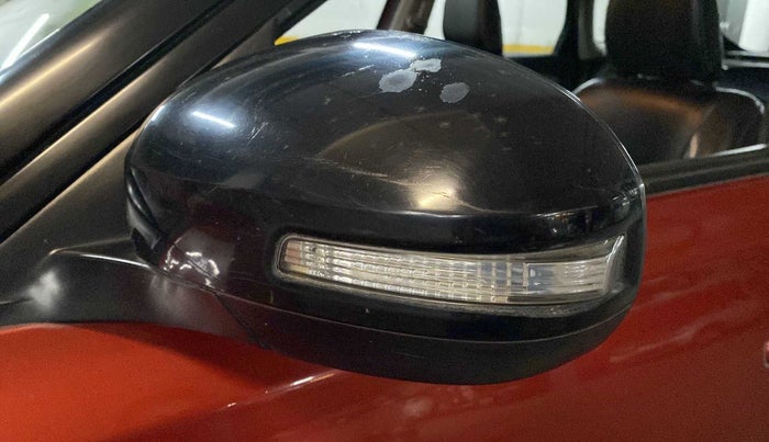 2016 Maruti Vitara Brezza ZDI PLUS, Diesel, Manual, 92,380 km, Left rear-view mirror - Minor scratches