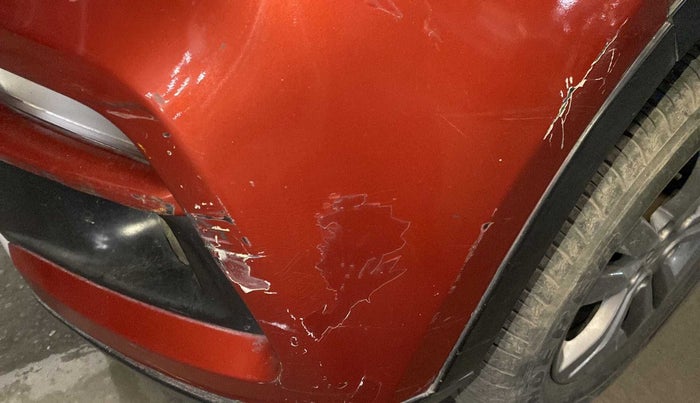 2016 Maruti Vitara Brezza ZDI PLUS, Diesel, Manual, 92,380 km, Front bumper - Paint has minor damage