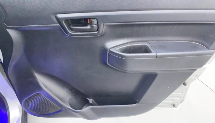 2019 Maruti S PRESSO VXI (O), Petrol, Manual, 32,376 km, Driver Side Door Panels Control