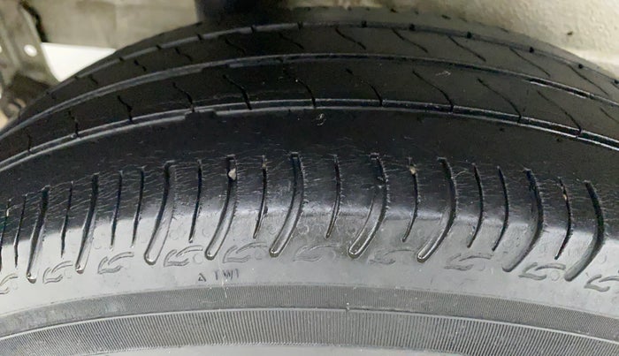 2019 Maruti S PRESSO VXI (O), Petrol, Manual, 32,376 km, Right Rear Tyre Tread