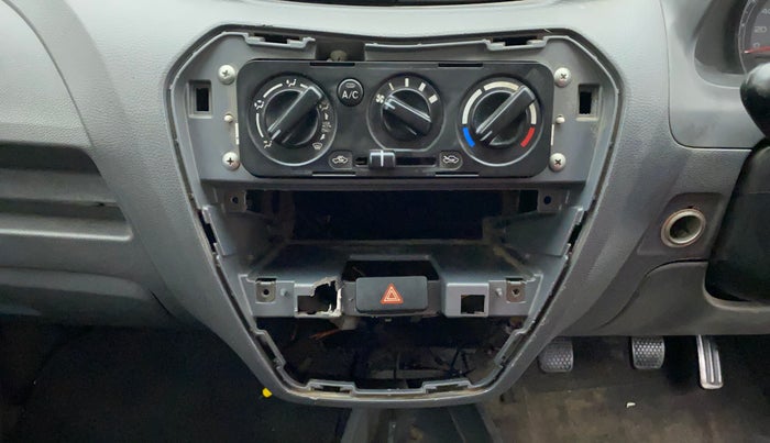 2015 Maruti Alto 800 LXI, Petrol, Manual, 74,113 km, Dashboard - Dashboard minor damage