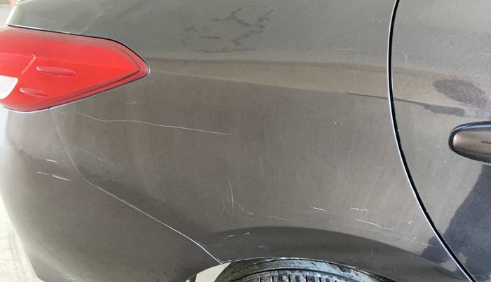 2018 Toyota YARIS J MT, Petrol, Manual, 24,173 km, Right quarter panel - Minor scratches