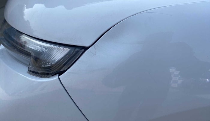 2022 Renault Kiger RXE MT, Petrol, Manual, 5,399 km, Left fender - Slightly dented