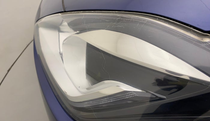2017 Maruti Dzire ZXI PLUS AMT, Petrol, Automatic, 95,291 km, Left headlight - Minor scratches