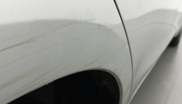 2017 Maruti Ciaz ZXI AT, Petrol, Automatic, 58,936 km, Right quarter panel - Slightly dented