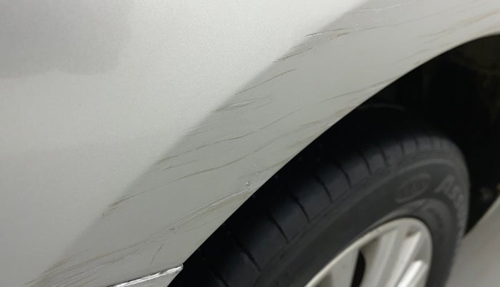 2017 Maruti Ciaz ZXI AT, Petrol, Automatic, 58,936 km, Right quarter panel - Minor scratches