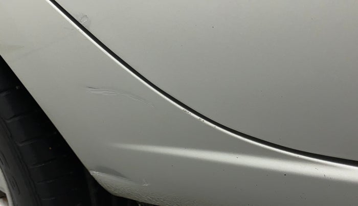 2017 Maruti Ciaz ZXI AT, Petrol, Automatic, 58,936 km, Right running board - Minor scratches