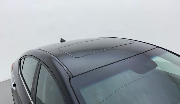 2016 Hyundai New Elantra 2.0 SX(O) AT PETROL, Petrol, Automatic, 34,893 km, Roof