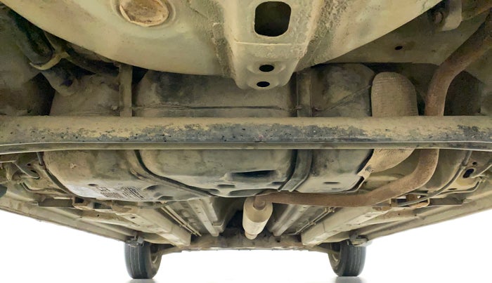 2014 Maruti Swift VXI, Petrol, Manual, 1,01,955 km, Rear Underbody