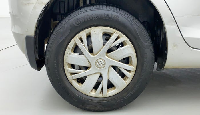 2014 Maruti Swift VXI, Petrol, Manual, 1,01,955 km, Right Rear Wheel