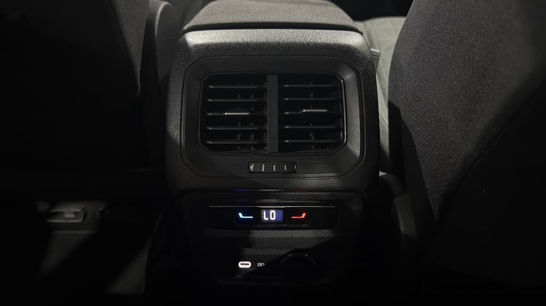 2022 Volkswagen Tiguan 110tsi Life, Automatic, 90395 km, Rear A/C Vent