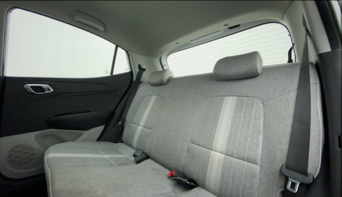 2022 Hyundai GRAND I10 NIOS ASTA AMT 1.2 KAPPA VTVT, Petrol, Automatic, 11,403 km, Right Side Rear Door Cabin