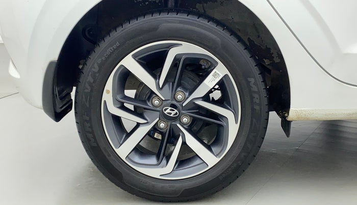 2022 Hyundai GRAND I10 NIOS ASTA AMT 1.2 KAPPA VTVT, Petrol, Automatic, 11,403 km, Right Rear Wheel
