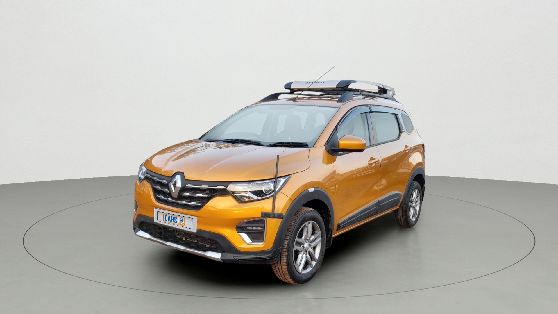 2020 Renault TRIBER RXZ AMT, Petrol, Automatic, 5,103 km, Left Front Diagonal