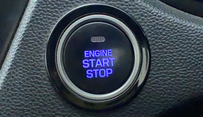 2017 Hyundai i20 Active 1.2 SX, Petrol, Manual, 69,786 km, Keyless Start/ Stop Button