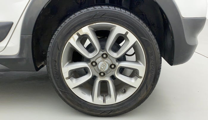 2017 Hyundai i20 Active 1.2 SX, Petrol, Manual, 69,786 km, Left Rear Wheel