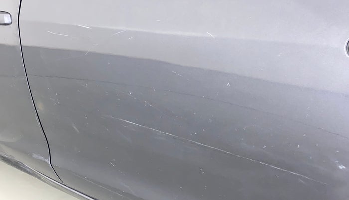 2016 Maruti Ertiga VXI ABS, Petrol, Manual, 55,492 km, Rear left door - Minor scratches